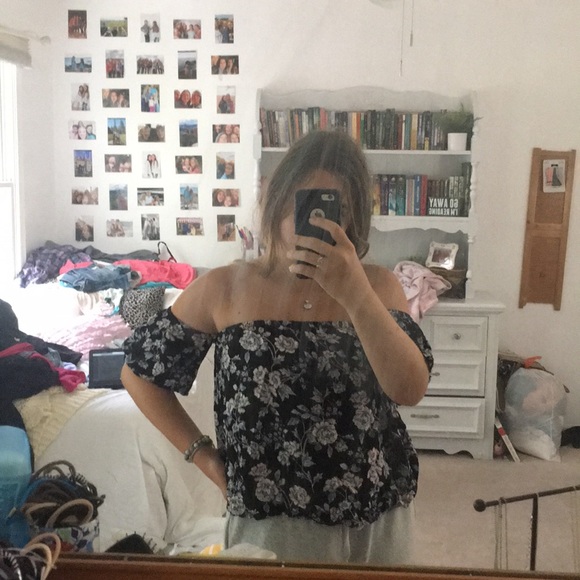 Summer Top - Picture 5 of 5